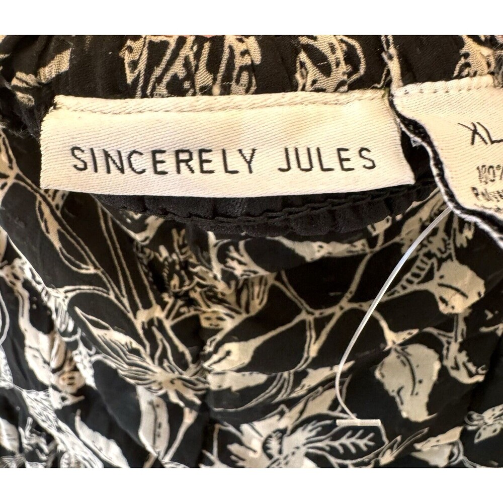 NWOT Floral Midi Dress - Picture 10 of 12